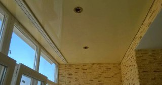 Натяжной потолок на балкон Коркино, цена 6277 руб.